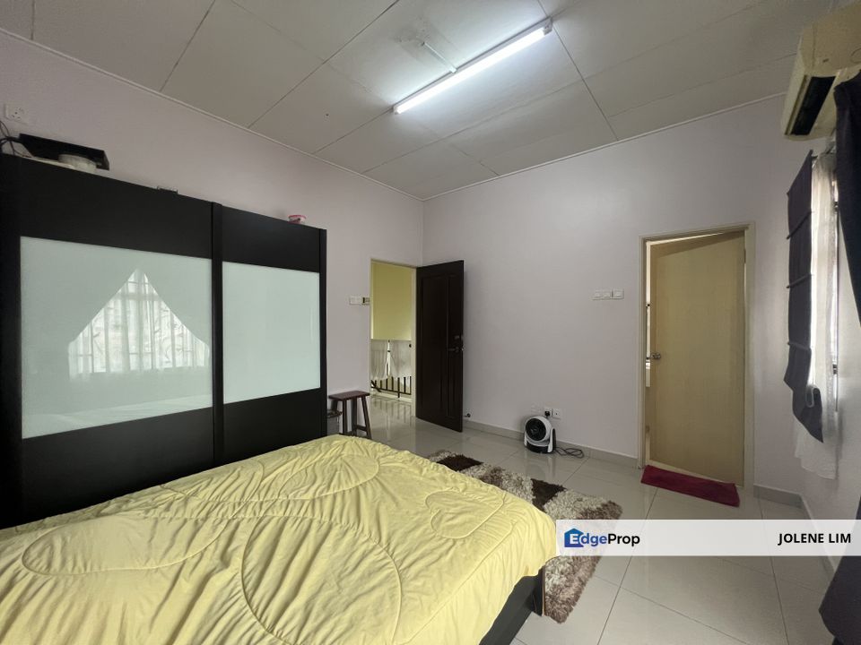 Bandar Mahkota Cheras CORNER Double Sty Terrace , Selangor, Cheras