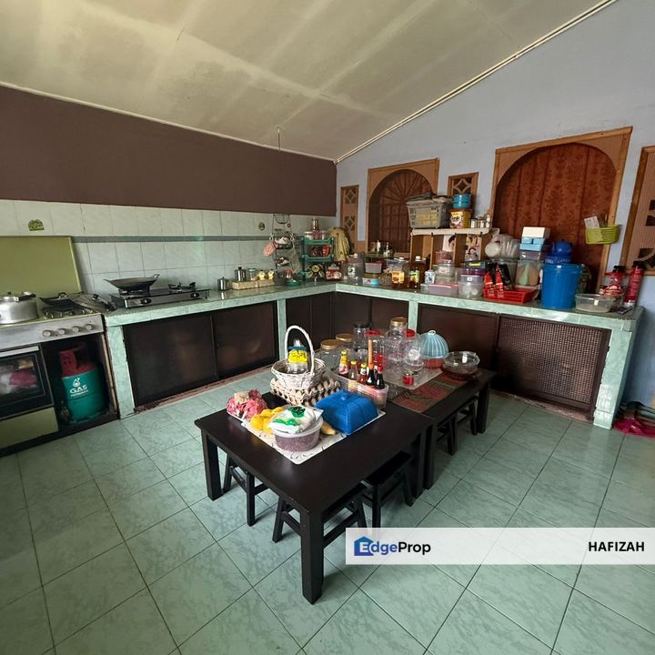 Rumah Below market - Bungalow at Bandar Penawar, near Desaru Beach, Johor, Kota Tinggi