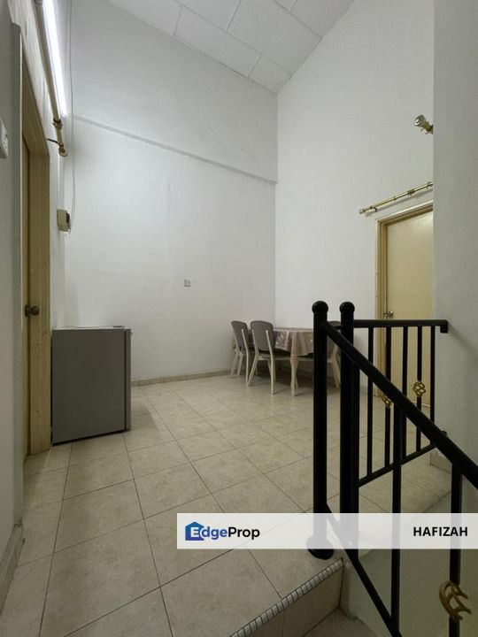 Taman Saujana Kluang Double Storey landed House below market renovated, Johor, Kluang