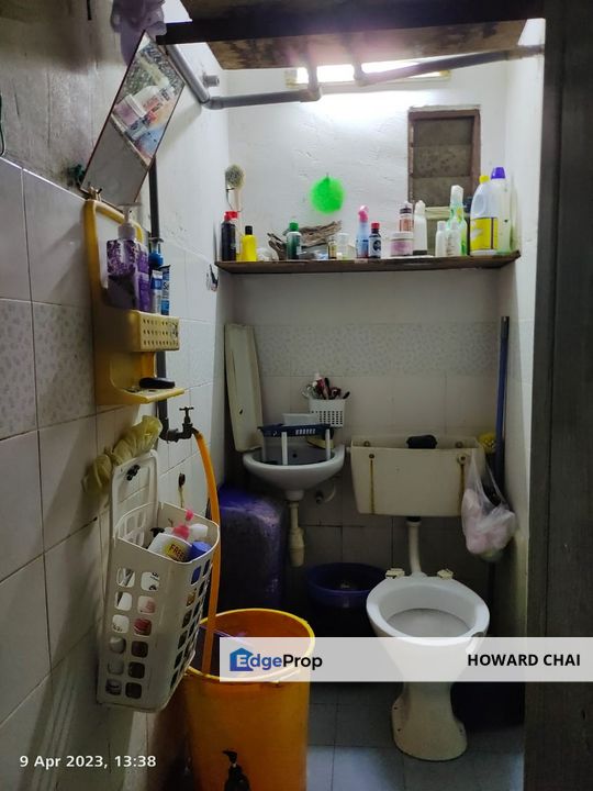 Low Cost Flat @ Lima Kedai For Sale, Johor, Skudai