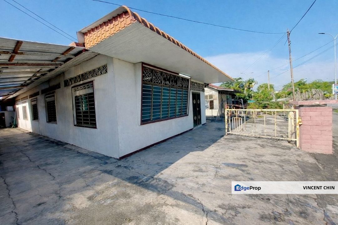 IPOH GARDEN/ KG SIMEE Single Storey Village House for sale, Perak, Kinta