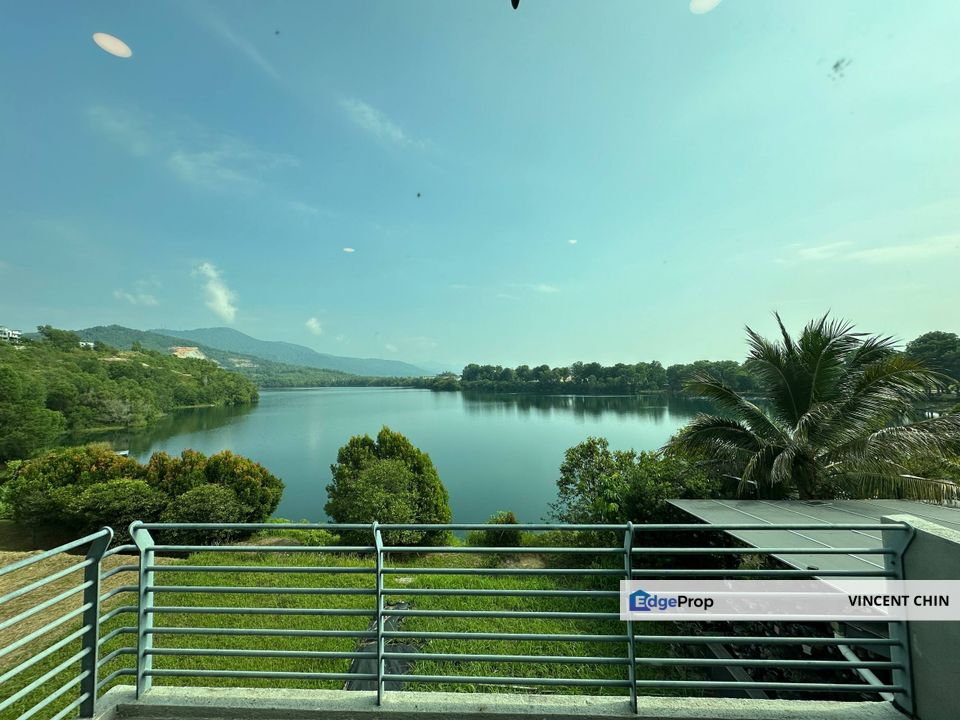 Lahat Mine Superlink House Facing Nice Lake View,For Rent, Perak, Lahat