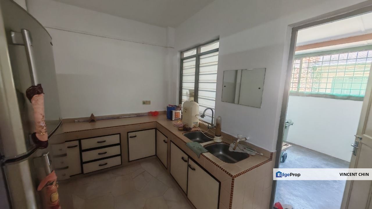 Pekan Razaki @ Gunung Rapat, Ampang. Double Storey House for sale, Perak, Ipoh