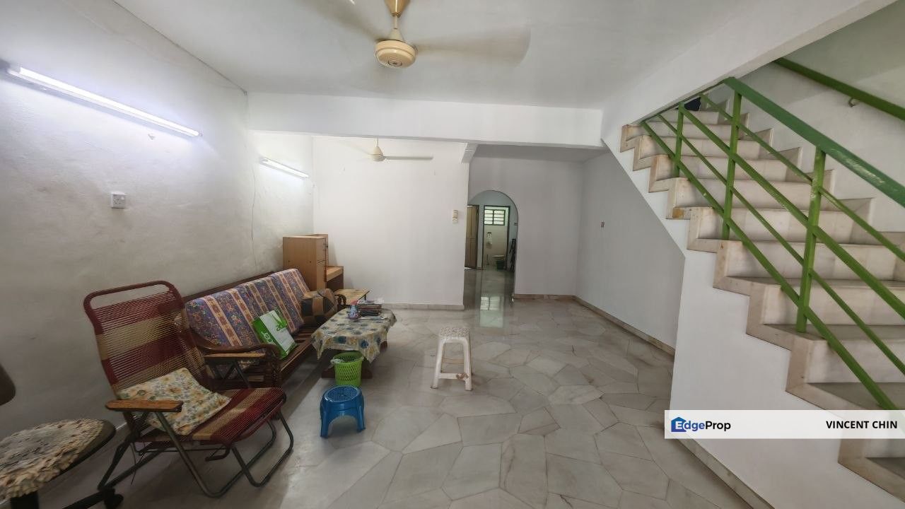 Pekan Razaki @ Gunung Rapat, Ampang. Double Storey House for sale, Perak, Ipoh