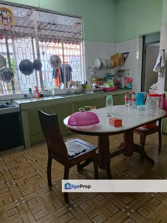 Freehold single storey bungalow house Taman kanagapunam old klang road for sale , Selangor, Petaling Jaya