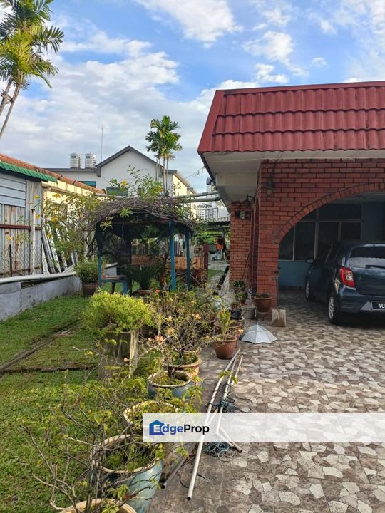 Freehold single storey bungalow house Taman kanagapunam old klang road for sale , Selangor, Petaling Jaya