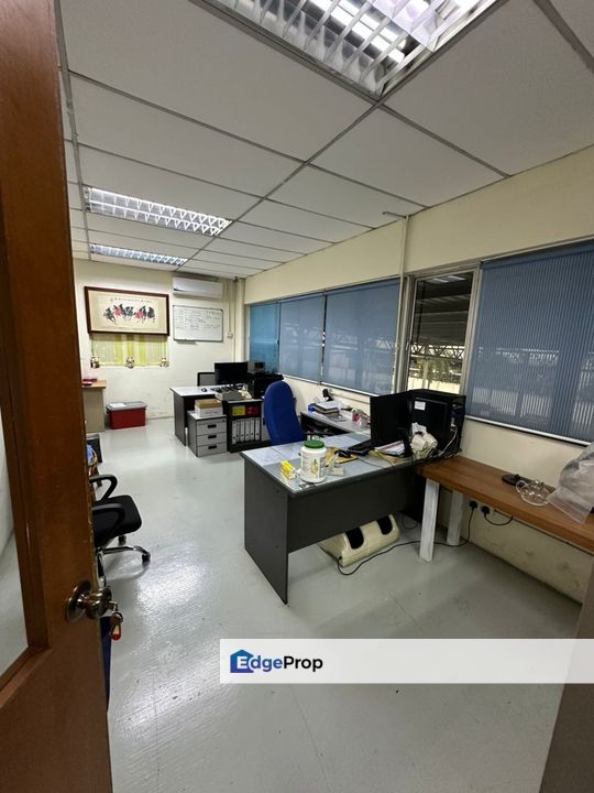 Bungalow factory Taman Klang Utama Kapar for sale , Selangor, Klang