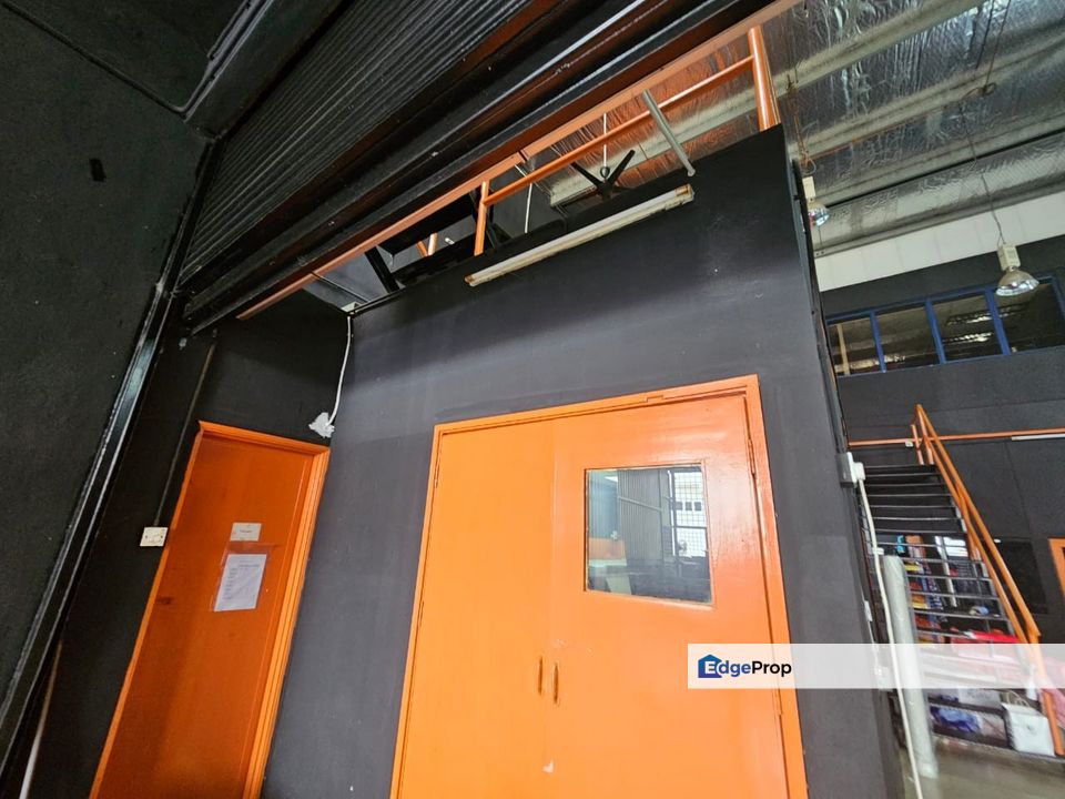 Freehold link warehouse Hicom Glenmarie industrial Park for sale , Selangor, Shah Alam