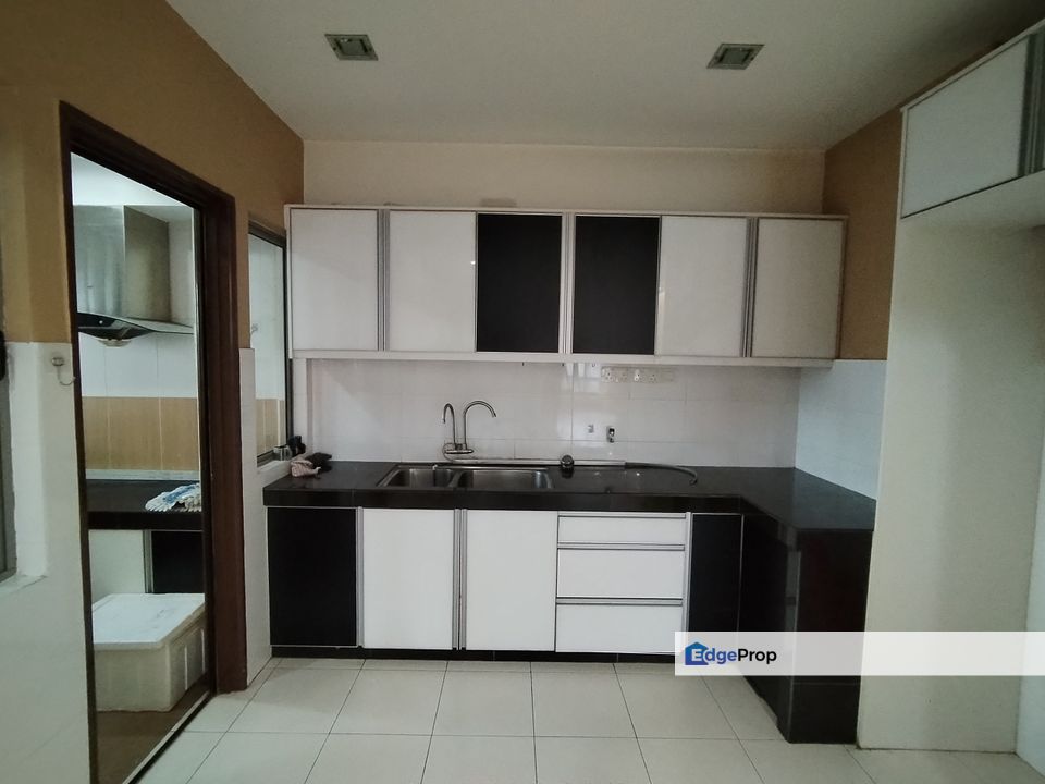 Reno good price 1 Petaling condo @ Sungai Besi for sale , Kuala Lumpur, Sungai Besi