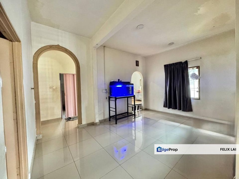 Mutiara Rini 单层排屋50x70 售价低于银行估价, Johor, Skudai