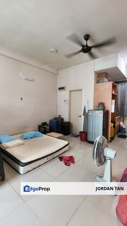 Palazio Mount Austin Studio Partial Furnished For Sales, Johor, Johor Bahru