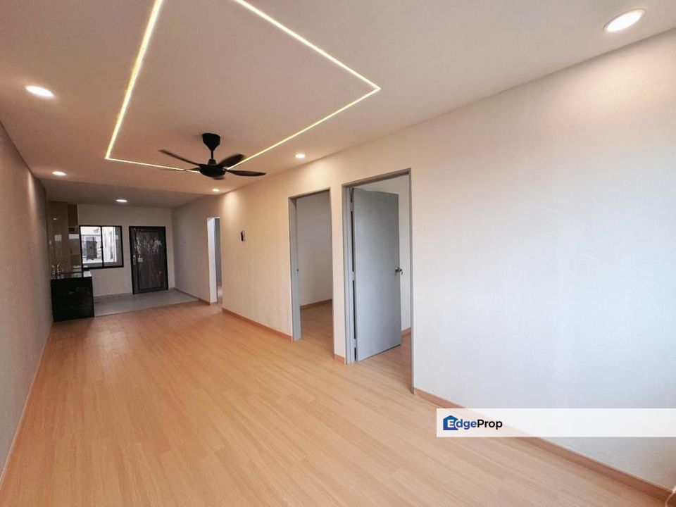 Bandar Seri Alam - Unblock view Corner Unit - Flat, Johor, Masai