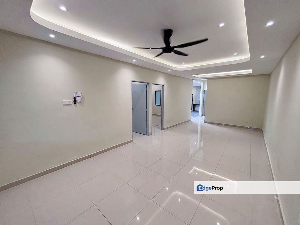 Taman Kulai Besar 1-Storey Large Terrace House For Sales, Johor, Kulai