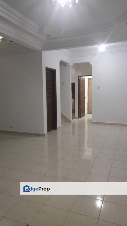Taman Desa Cemerlang 2 Storey Terrace For Rent, Johor, Ulu Tiram