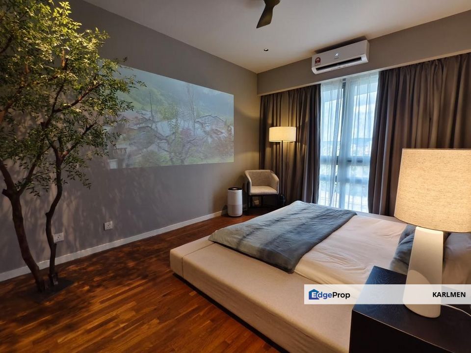 Cascades Residency Corner Unit Kota Damansara Near MRT, Selangor, Kota Damansara