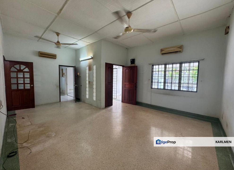Seksyen 12 Petaling Jaya Single Storey Bungalow For Sale , Selangor, Petaling Jaya