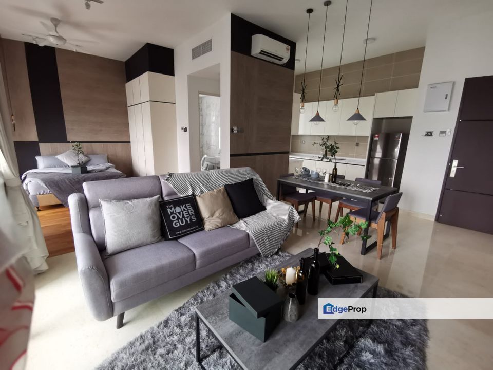 TriTower Studio with fully furnish n design, Johor, Johor Bahru