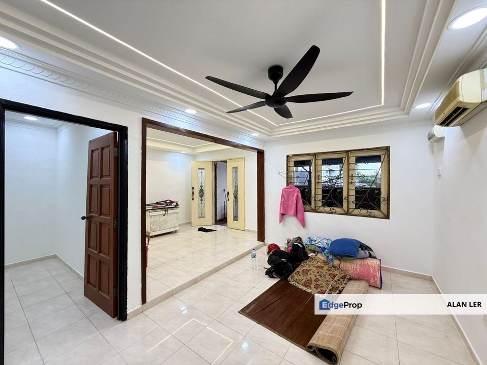 FULLY RENOVATED Single Storey Terrace Bandar Baru Uda, Johor, Johor Bahru