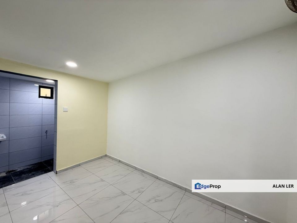 FULLY RENOVATED Single Storey Terrace Bandar Baru Uda, Johor, Johor Bahru