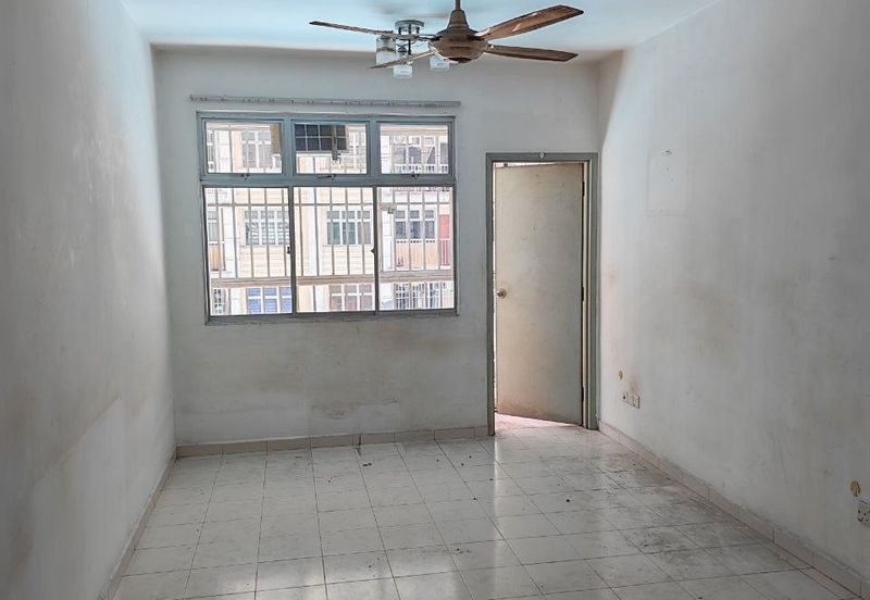 Villa Krystal, Bandar Selesa Jaya