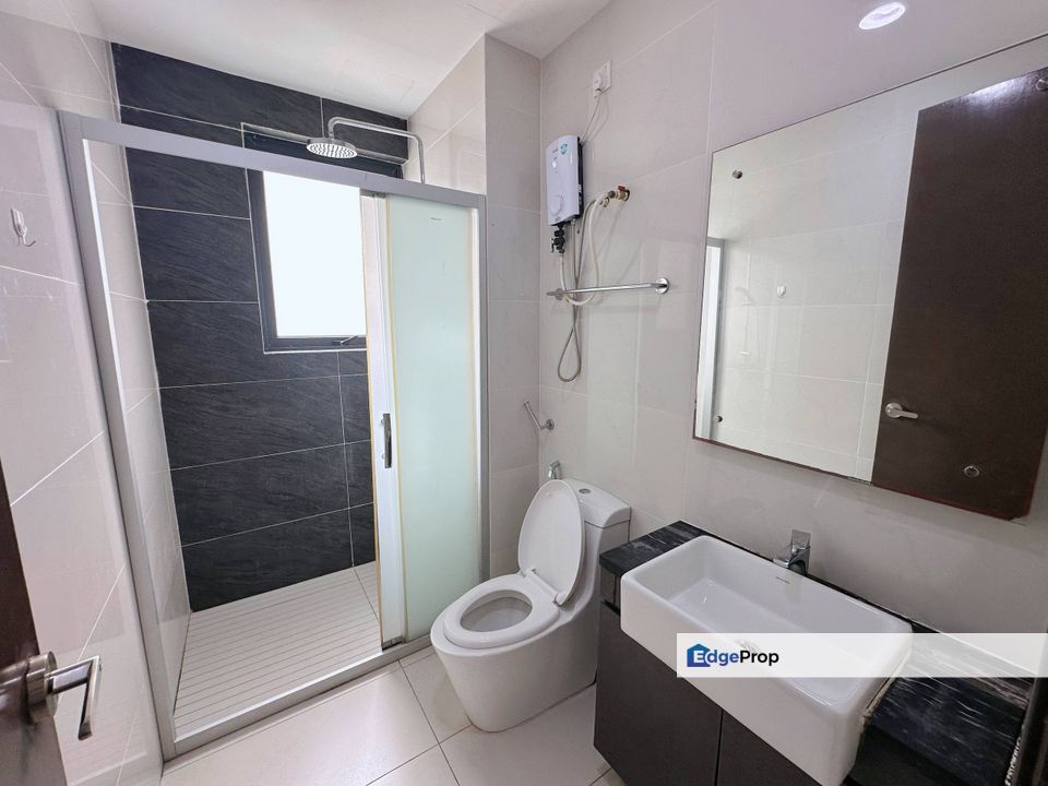 Bay Point Apartment, Danga Bay, 2 bedrooms, partial furnished, gng, Johor, Johor Bahru