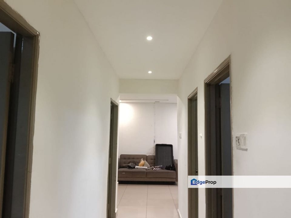 Larkin Height Apartment, Larkin, 3 bedrooms, big unit, 2 carparks, Johor, Johor Bahru