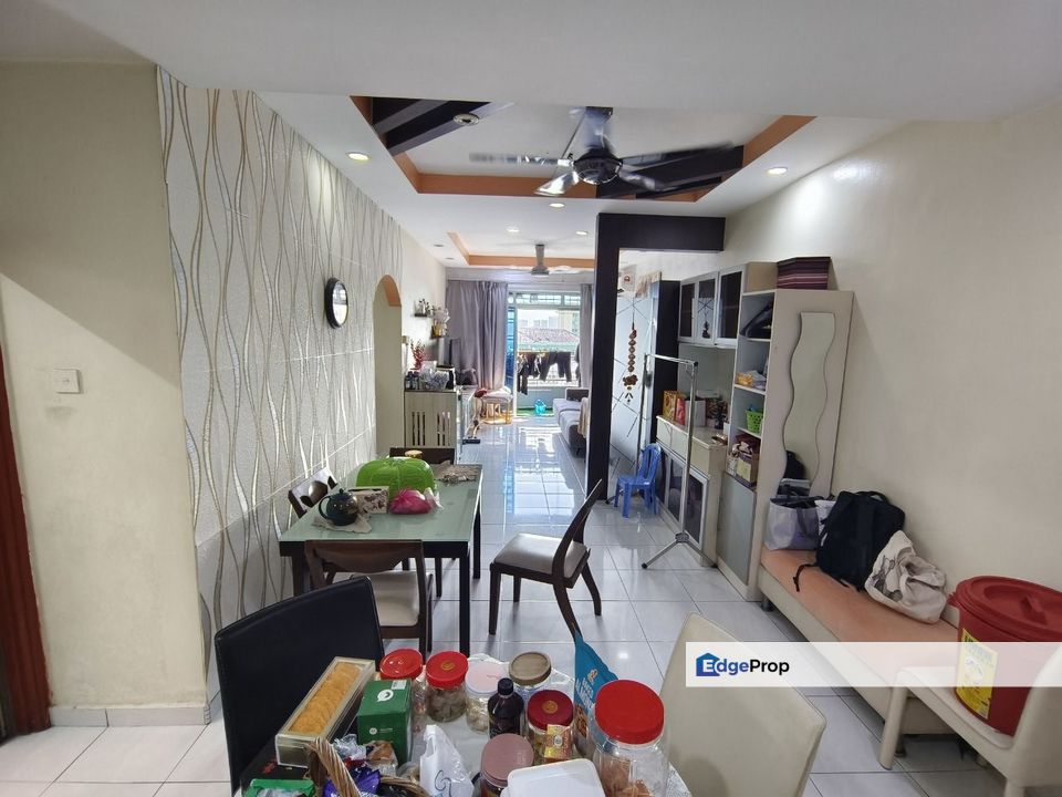 Sri Akasia Apartment, Tampoi Indah, 3 bedrooms, partial, gng, Johor, Tampoi