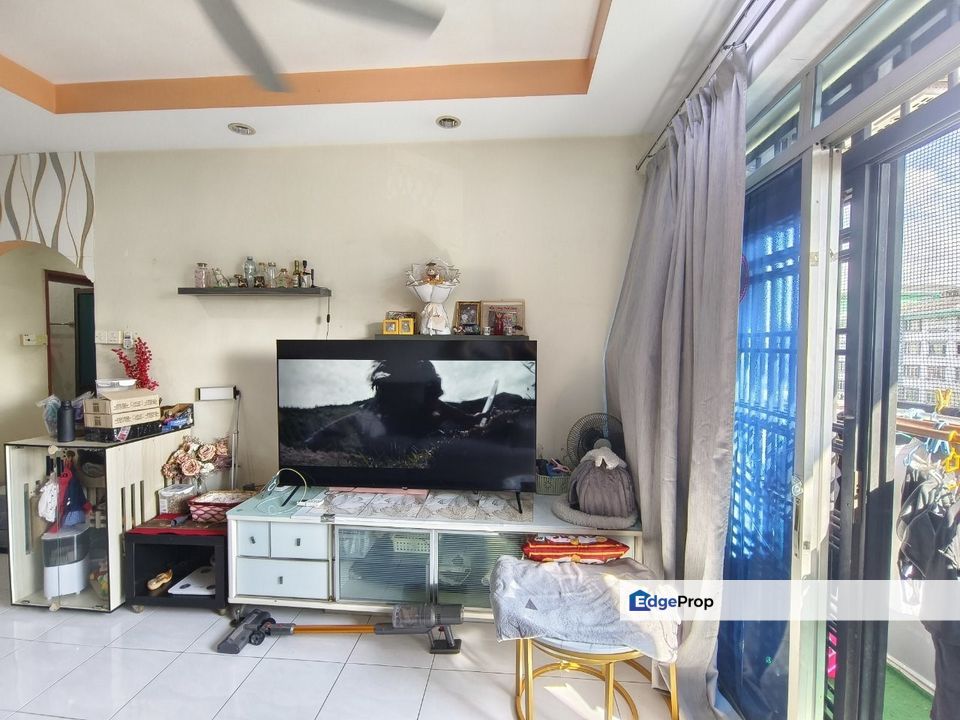 Sri Akasia Apartment, Tampoi Indah, 3 bedrooms, partial, gng, Johor, Tampoi