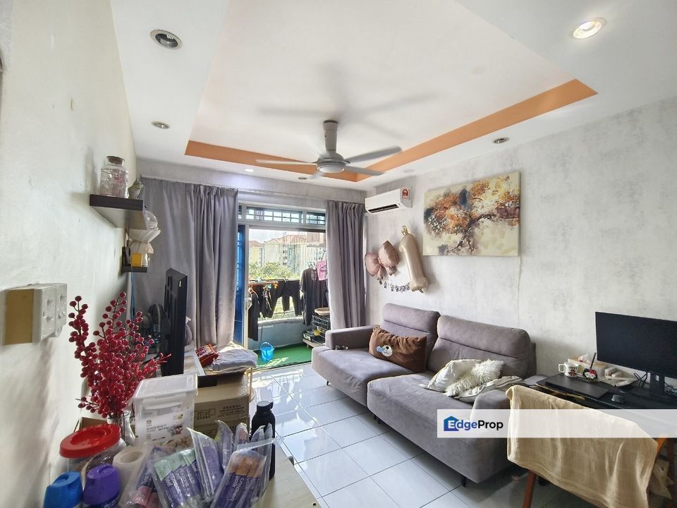 Sri Akasia Apartment, Tampoi Indah, 3 bedrooms, partial, gng, Johor, Tampoi