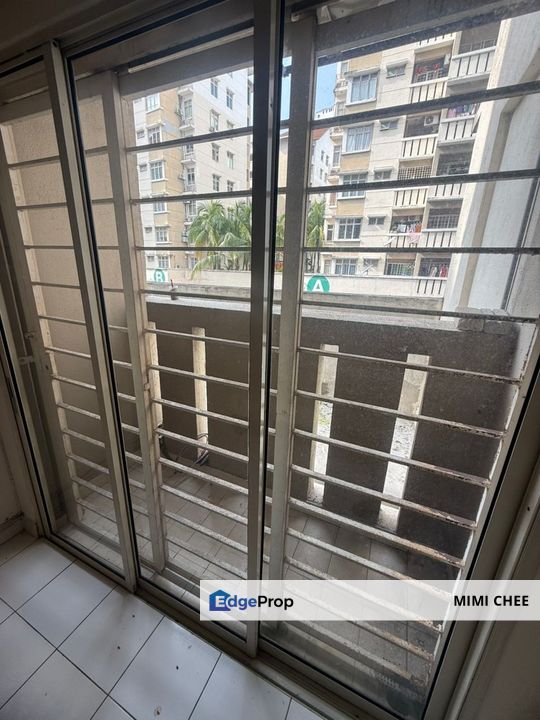 Fully Furnished 3 rooms Condo @ Fortune Avenue, Metro Prima, Kepong, Kuala Lumpur, Kepong