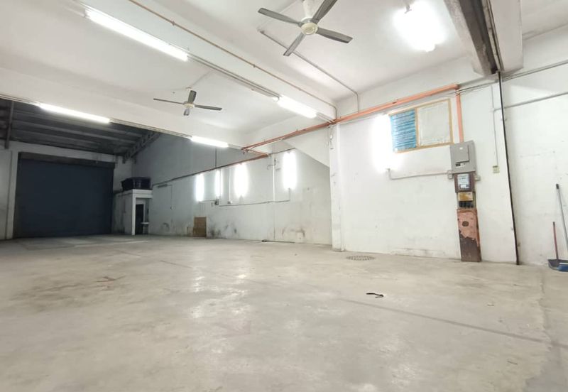 Taman Industri Bolton