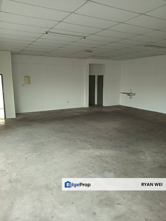 Senai Idaman (INNOPARC) Sextension, come with 10tons overhead crane semi D factory for rent: 
, Johor, Senai