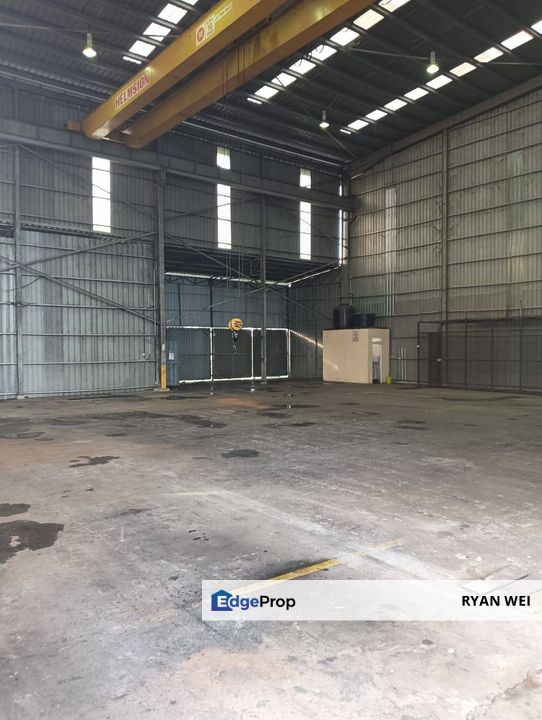 Senai Idaman (INNOPARC) Sextension, come with 10tons overhead crane semi D factory for rent: 
, Johor, Senai