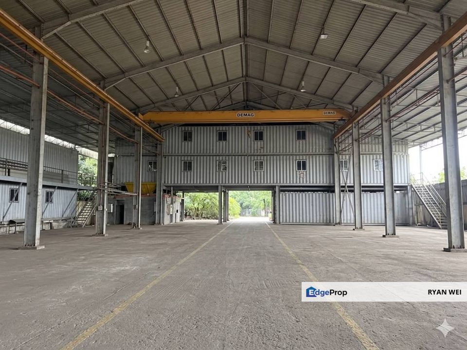 Senai Seelong detached factory with crane with CCC  for sale :, Johor, Senai