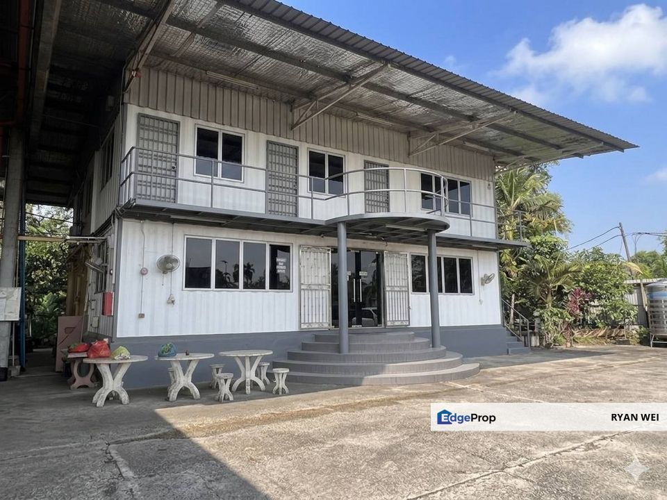 Senai Seelong detached factory with crane with CCC  for sale :, Johor, Senai