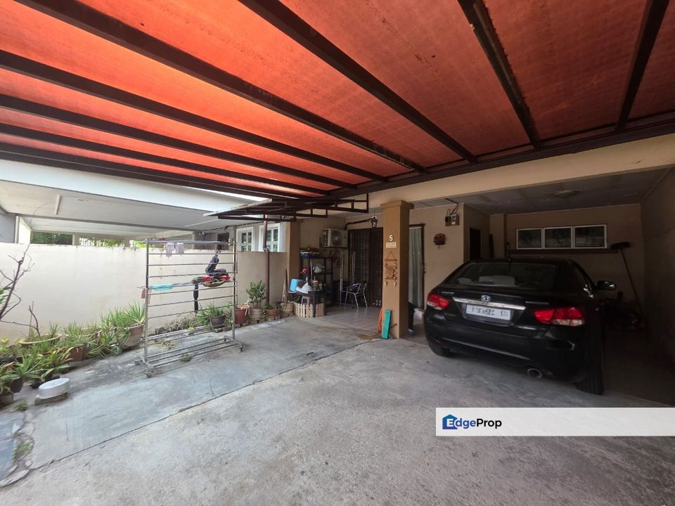 Desa Coalfields DC1 - Renovated - 22x65 - 4R3B - Sungai Buloh, Selangor, Sungai Buloh