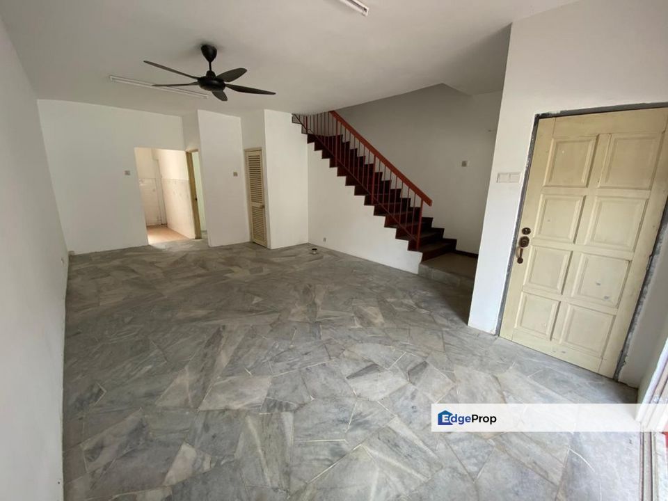 Desa 13 - 18x65 - 4R3B - Bandar Country Homes, Selangor, Rawang