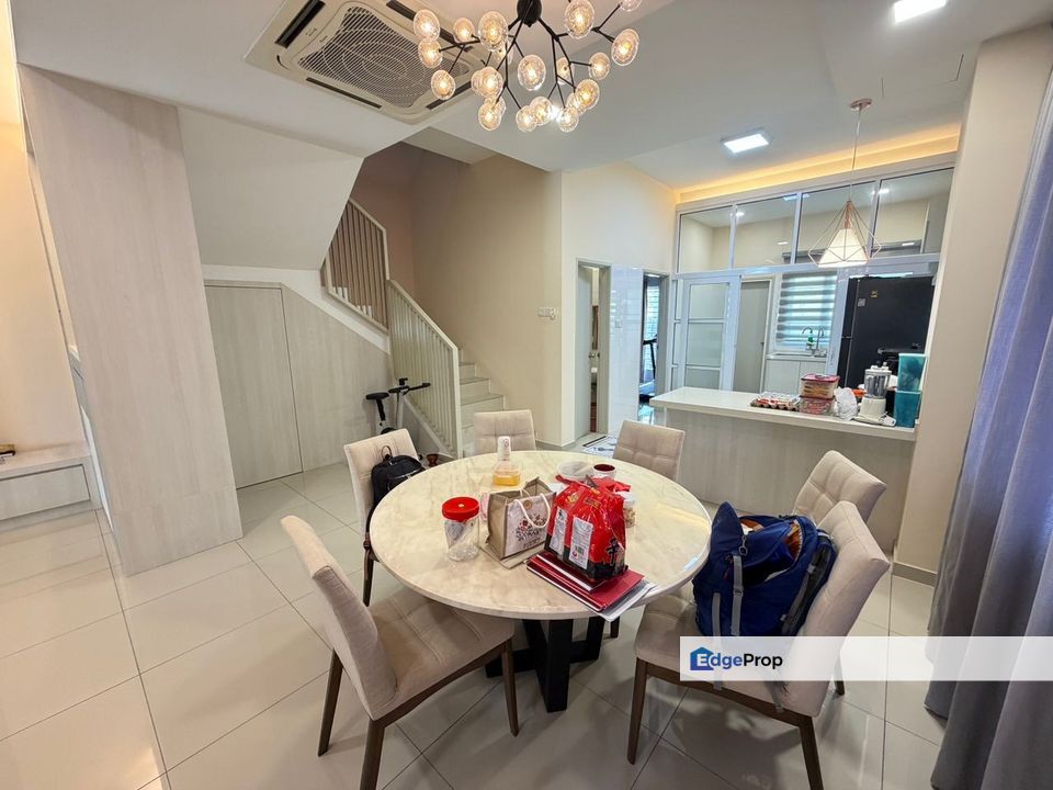 Acacia Park - End Lot - 4R3B - Facing Corner - Bandar Tasik Puteri, Selangor, Rawang