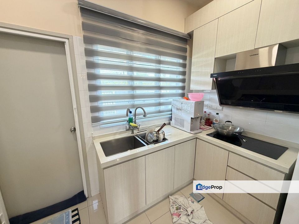 Acacia Park - End Lot - 4R3B - Facing Corner - Bandar Tasik Puteri, Selangor, Rawang