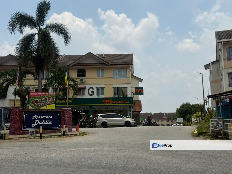 Dahlia Apartment - 1st Floor - 700sf - 3R2B - Taman Bunga Raya, Bukit Beruntung, Selangor, Rawang