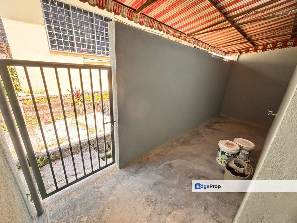 Desa 1 - 18x65 - 4R3B - Bandar Country Homes Rawang, Selangor, Rawang