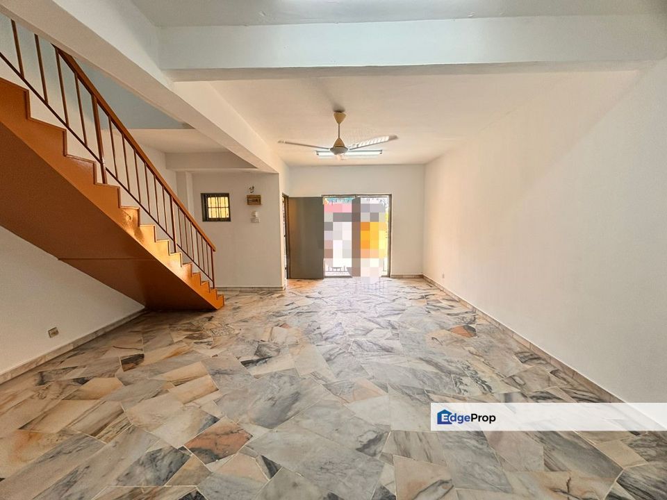 Desa 1 - 18x65 - 4R3B - Bandar Country Homes Rawang, Selangor, Rawang