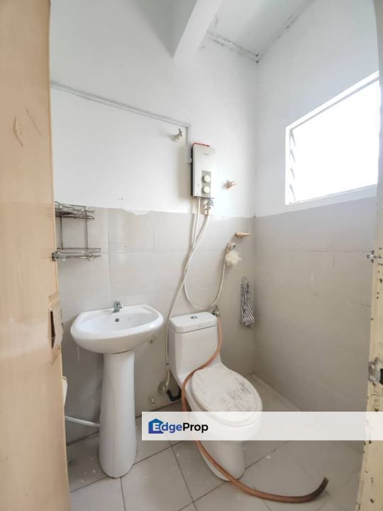 Puteri Height - Corner - 2658sf - 4R3B - Rawang, Selangor, Rawang