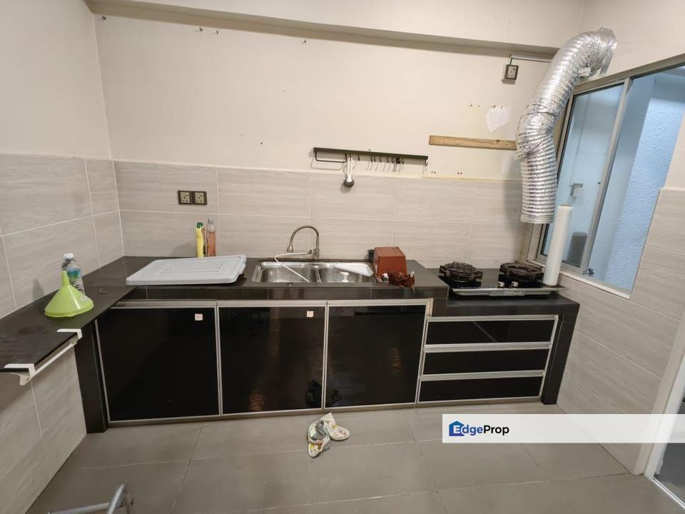 Perdana Puri Apartment - Full Renovated - 925sf - 3R2B1P - Kepong, Kuala Lumpur, Kepong