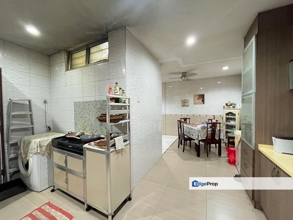 [Below Market] Jalan Pekaka - 22x75 - 4R3B - Seksyen 8 - Kota Damansara, Selangor, Kota Damansara
