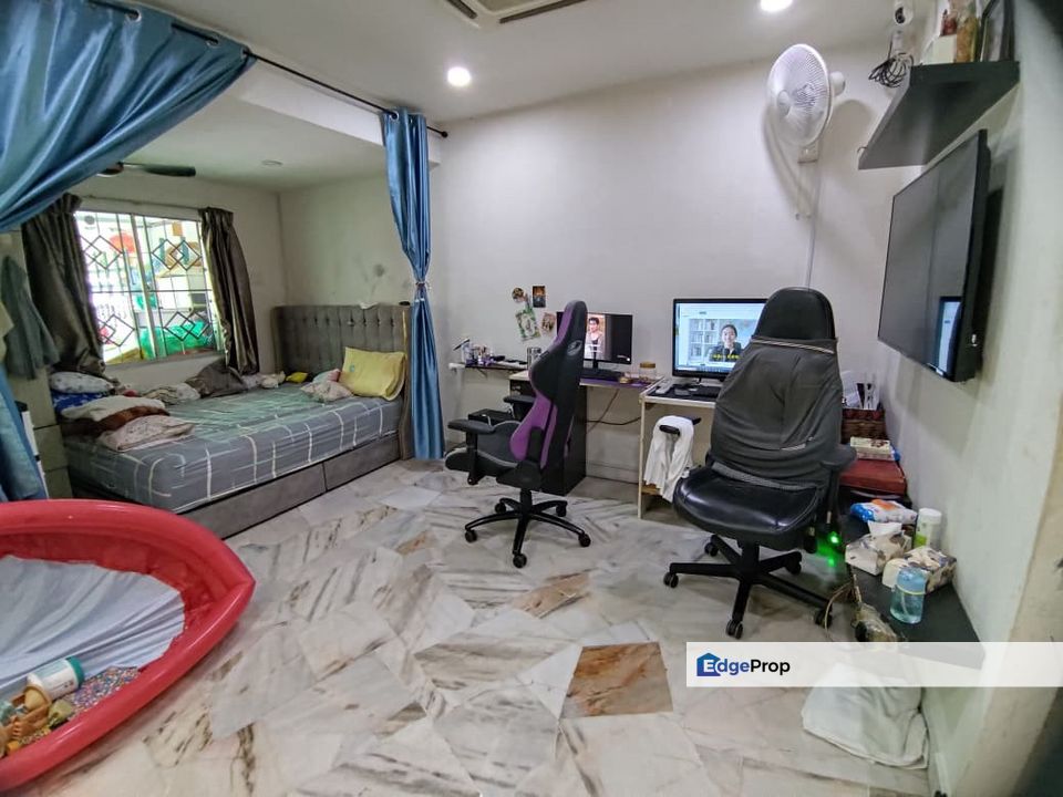 Bukit Rawang Jaya - 22x75 - 4R3B, Selangor, Rawang