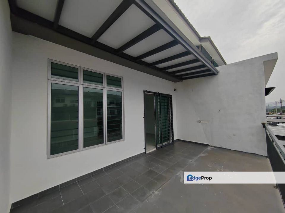[Rent] Scientex Kundang Jaya - 3 Sty - 18x65 - 4R3B - Rawang, Selangor, Rawang