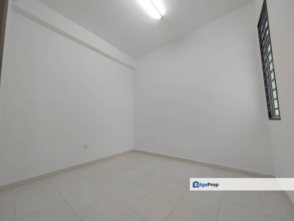 [Rent] Scientex Kundang Jaya - 3 Sty - 18x65 - 4R3B - Rawang, Selangor, Rawang