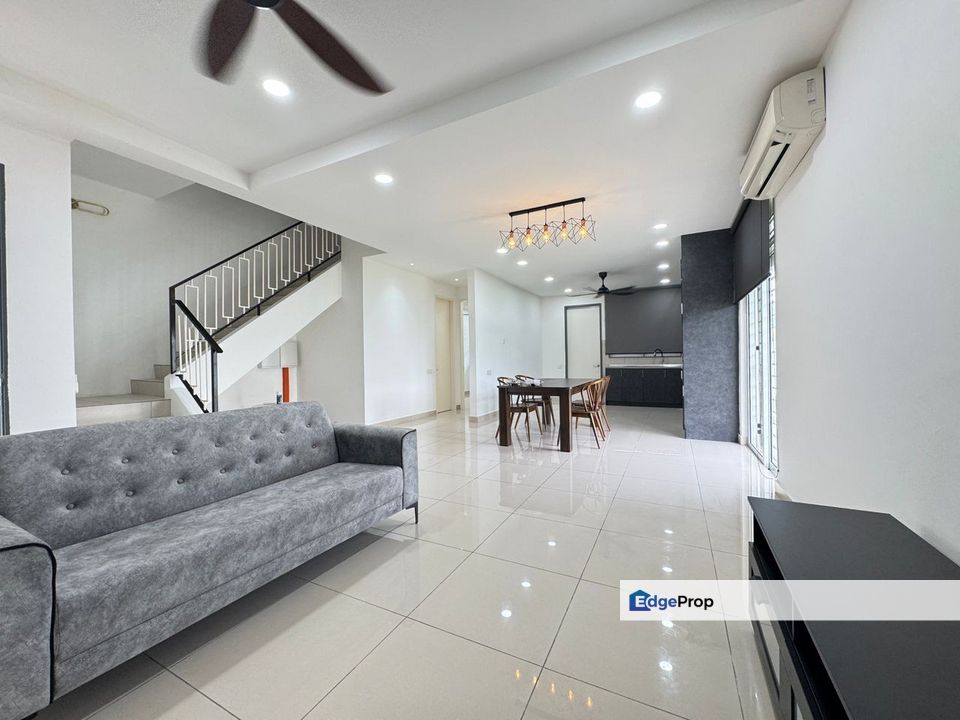 [Rent] Temple Residence - Corner - 3240sf - 4R4B - Rawang, Selangor, Rawang