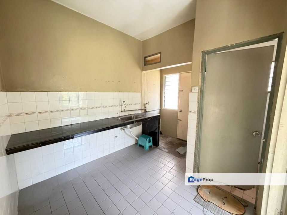 [Rent] Jalan Anggerik - Corner - 4154sf - 4R3B - Bukit Sentosa , Rawang, Selangor, Rawang